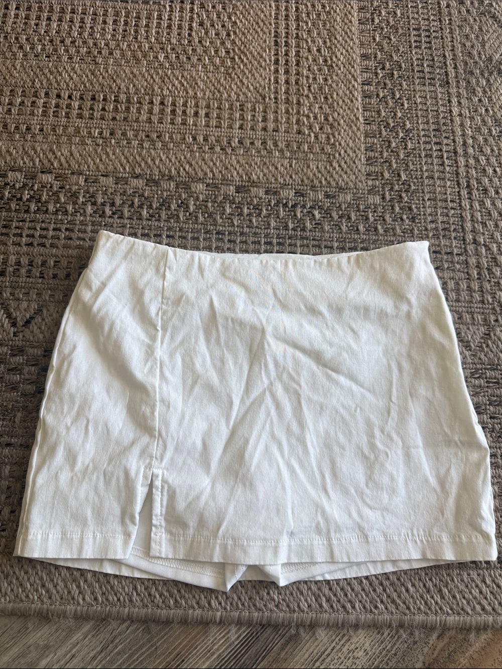 Women’s White mini skirt - Classic Summer Staple